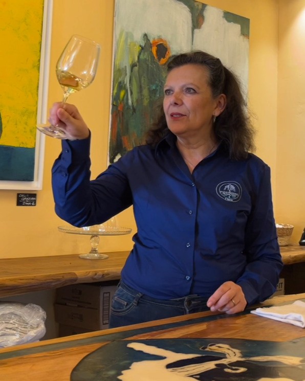 sommelière-lille-pascale Pascale, sommelière à Lille, travaille avec Anne Sophie pour la Blonde et le Vin